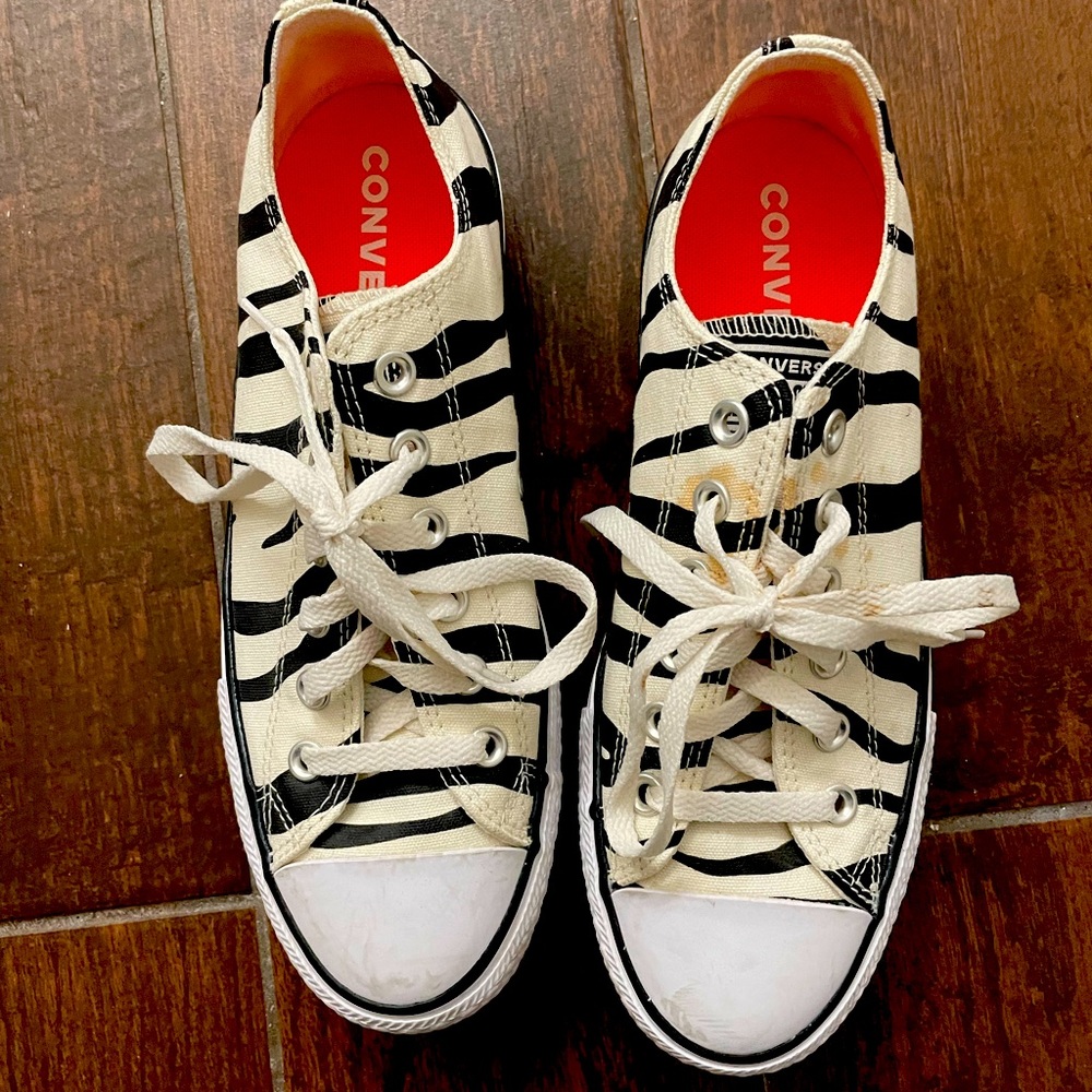 Converse platform zebra sneakers, size 8.5